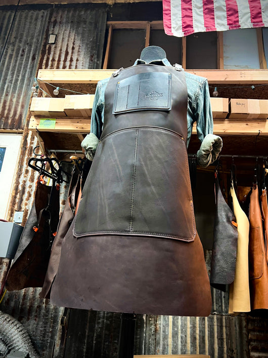 Rugged Leather Work Apron - Tobacco
