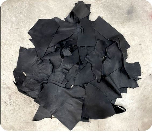 Leather remnants, roll approx. 1 kg - Leather residues 